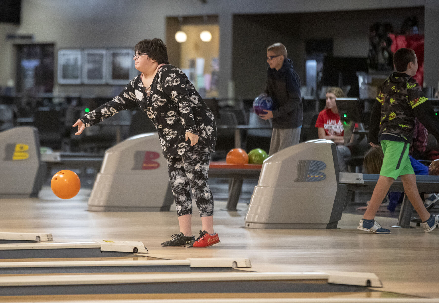 101321-cbn-news-sobowling-p8